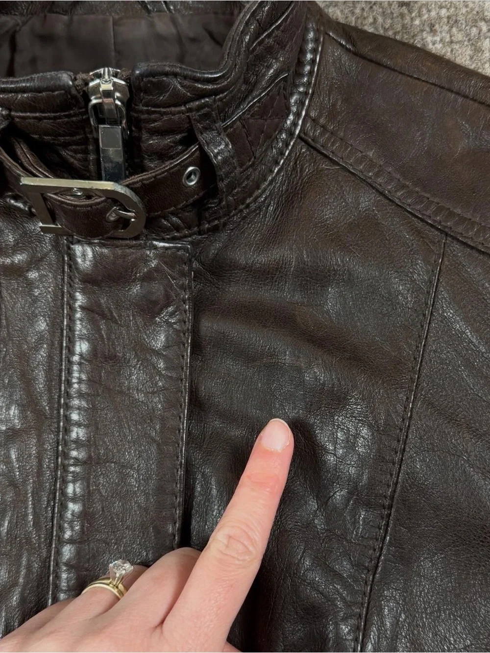 Tory Burch Brown Leather Moto Jacket Women’s Size 2 XS/S Buckle Funnel Neck Y2K